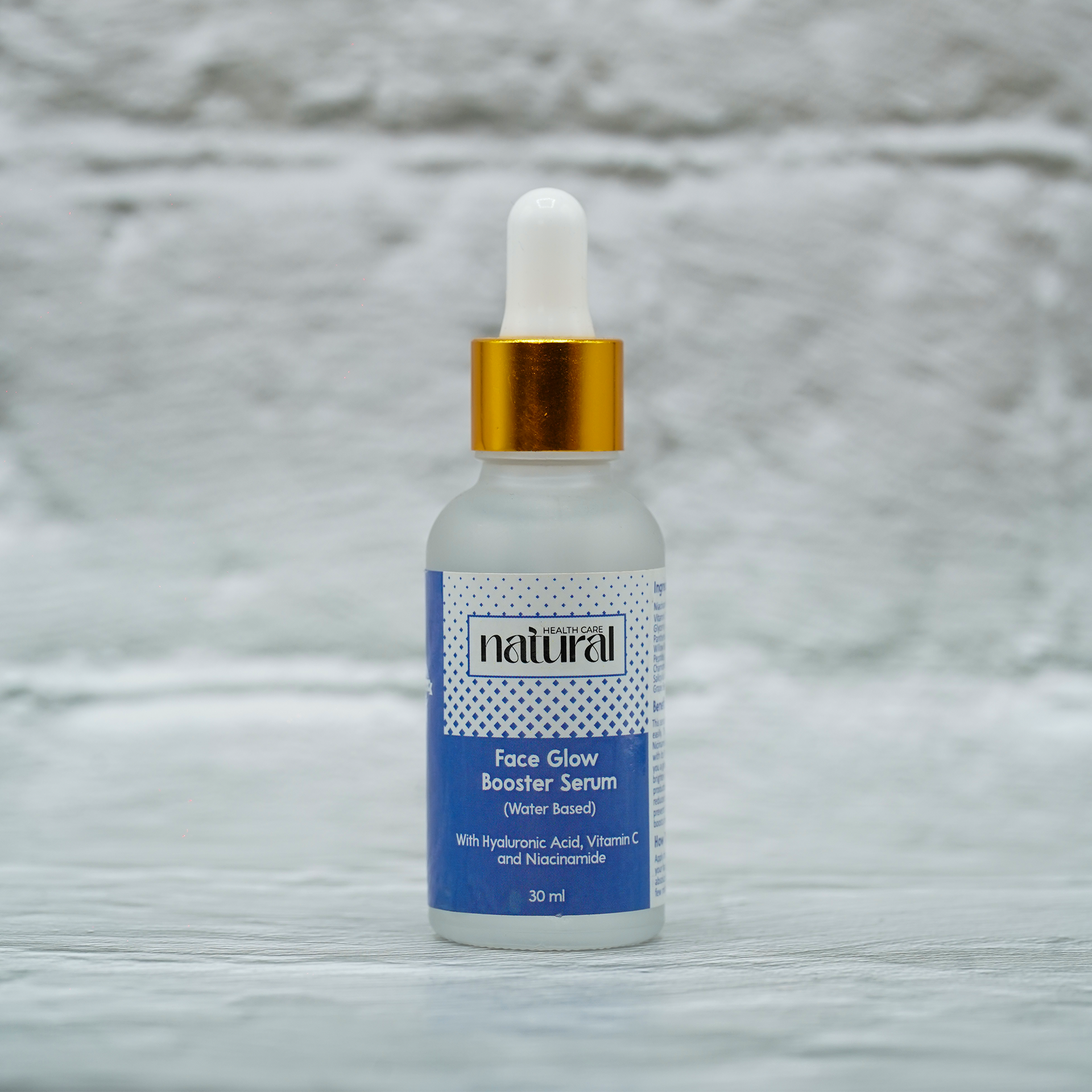 Face Glow Serum With Hyaluronic Acid